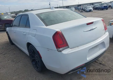 2019 Chrysler 300 Touring из США, поврежденный, VIN 2C3CCAAG1KH746059